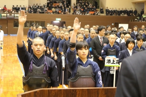 ３月18日、近畿高等学校選抜大会　松澤選手がこのチームキャプテンを務める