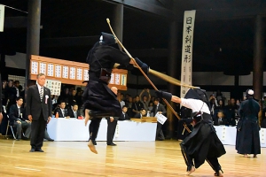 剣道と薙刀の対戦