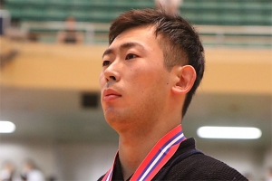 優勝・矢野選手